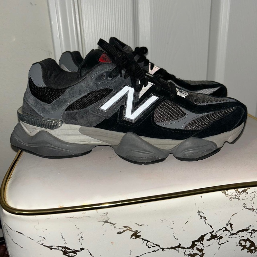 New Balance Men's Shoes - Black and Gray 
Cash app only!